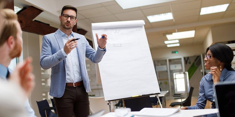 HubSpot sales tools convert leads