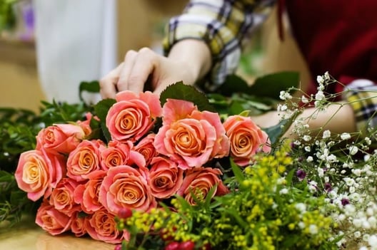 Wedding florals by a florist vendor