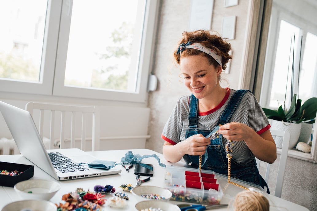 start an online jewelry business