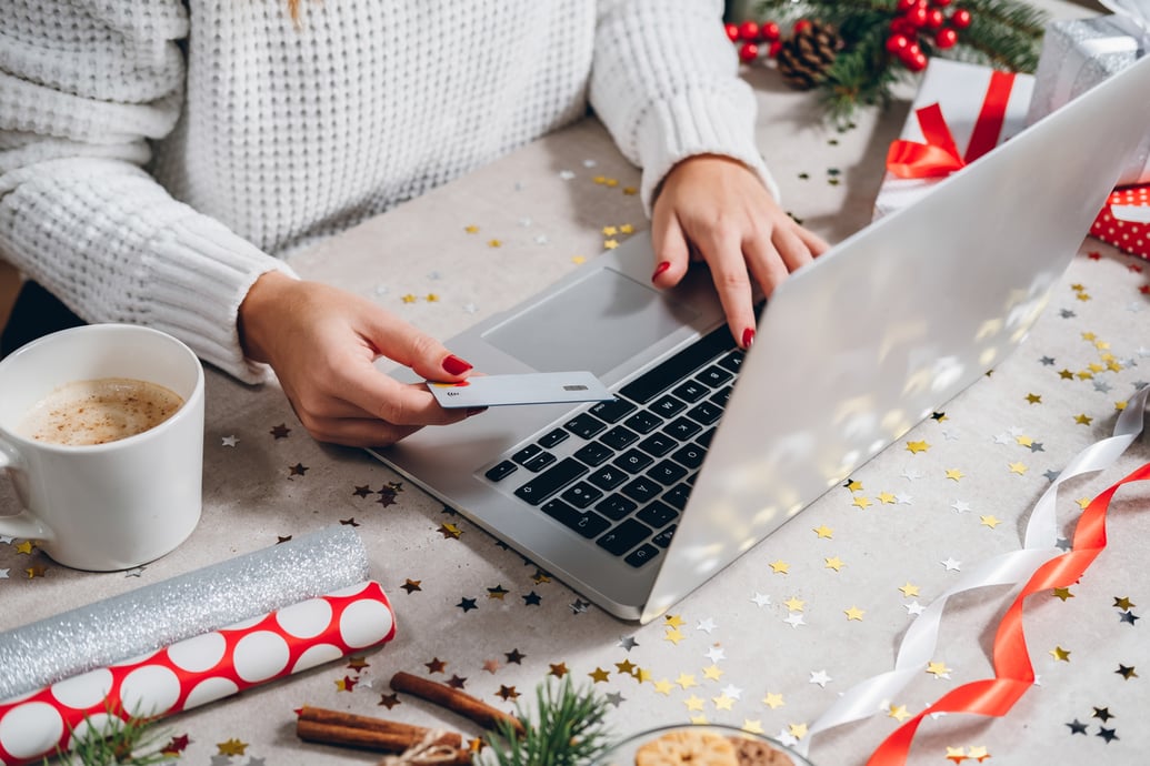 Holiday shopping on eCommerce winter dates