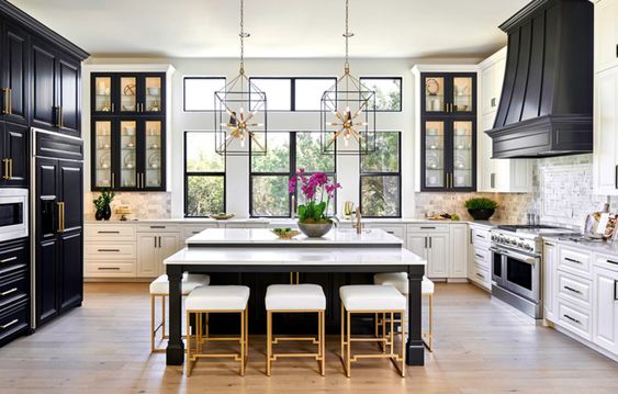 All About Two-Tone Kitchen Cabinets in Omaha, NE