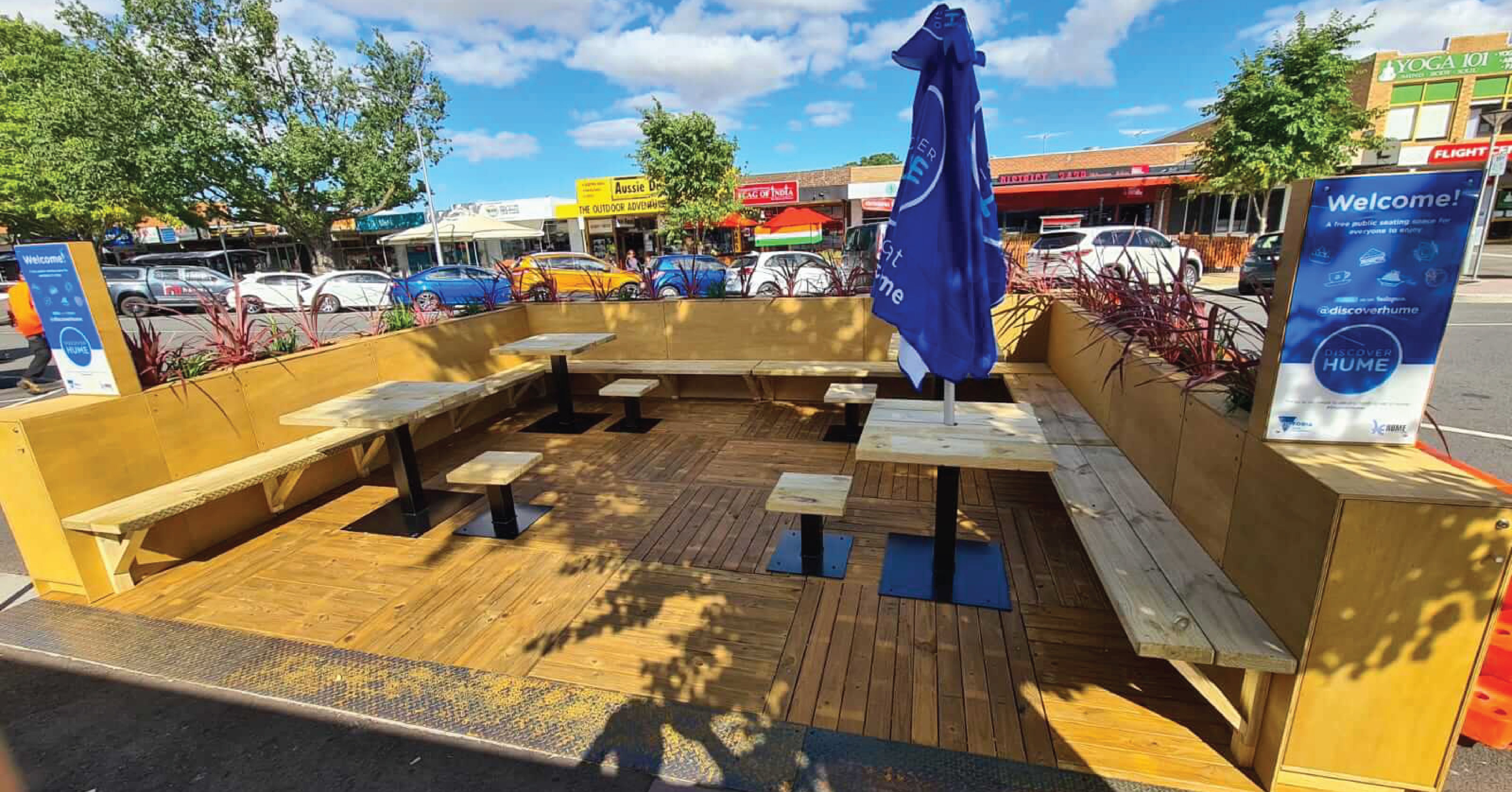 Parklet for outdoor dining