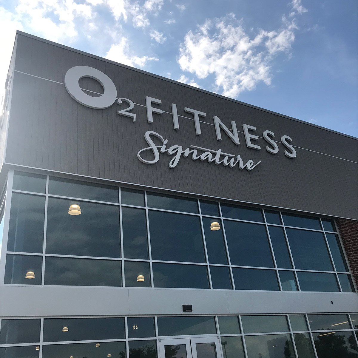 O2 Fitness Greensboro - Friendly Center - Image 2
