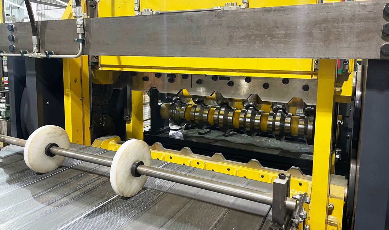 Bradbury Post cut panel rollforming line with flying shear