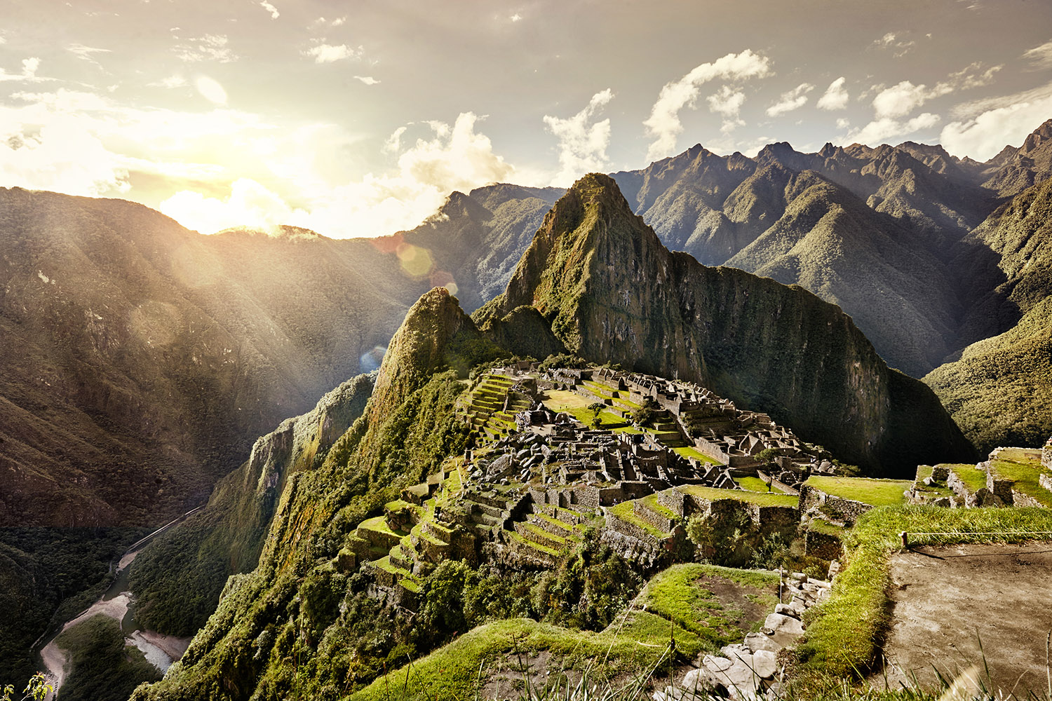 machu shutterstock_298363703 1500x1000.jpg 