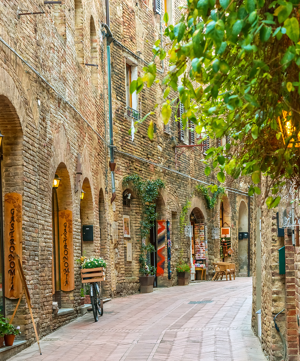 sangimignanoshutterstock_420119131web