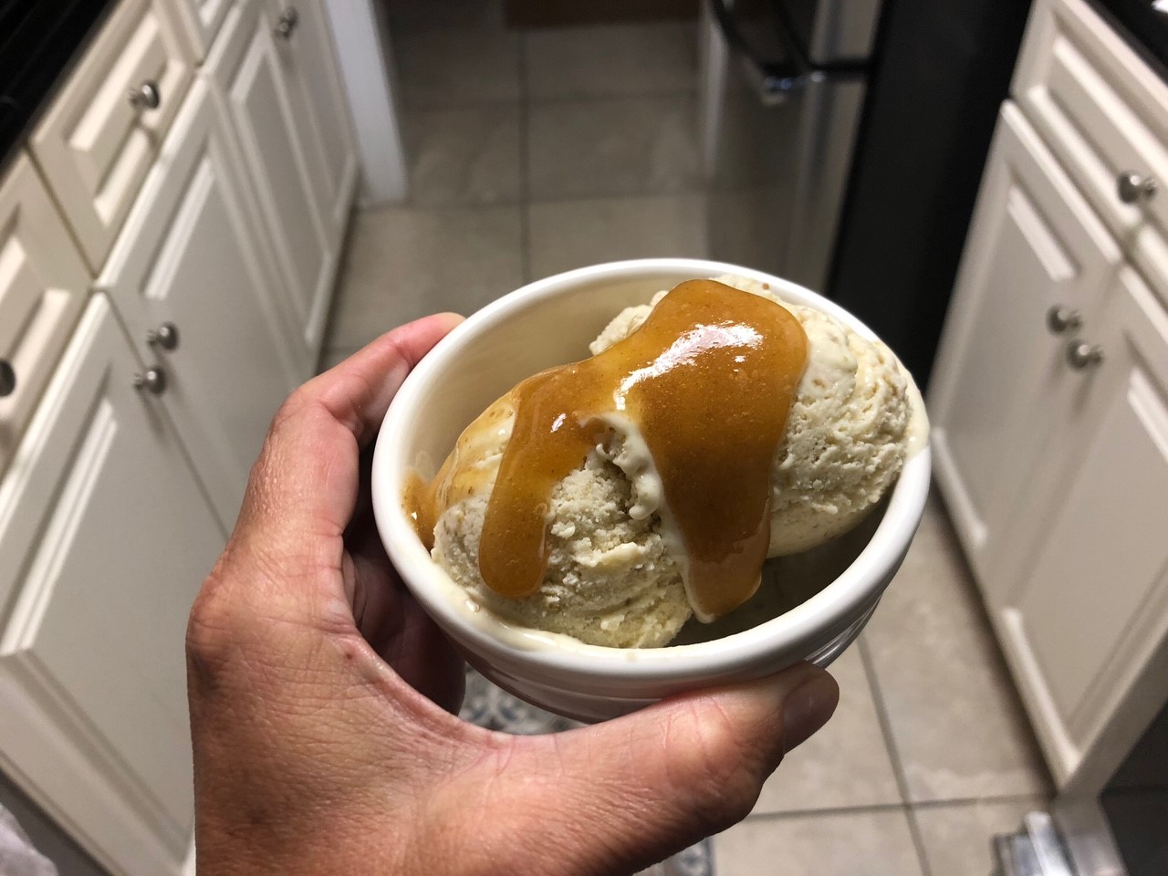 https://f.hubspotusercontent30.net/hubfs/334586/Blog/ice%20cream%20with%20fig%20syrup.jpg