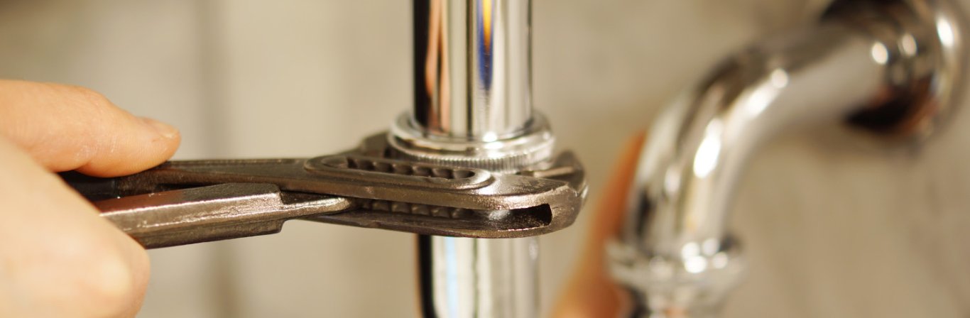 Checking Leaky Pipes for Water Pressure Loss