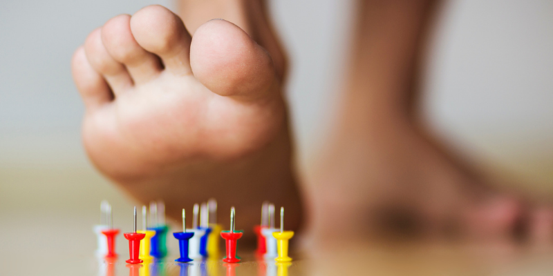 Comment soulager une douleur sous le pied? | PhysioExtra