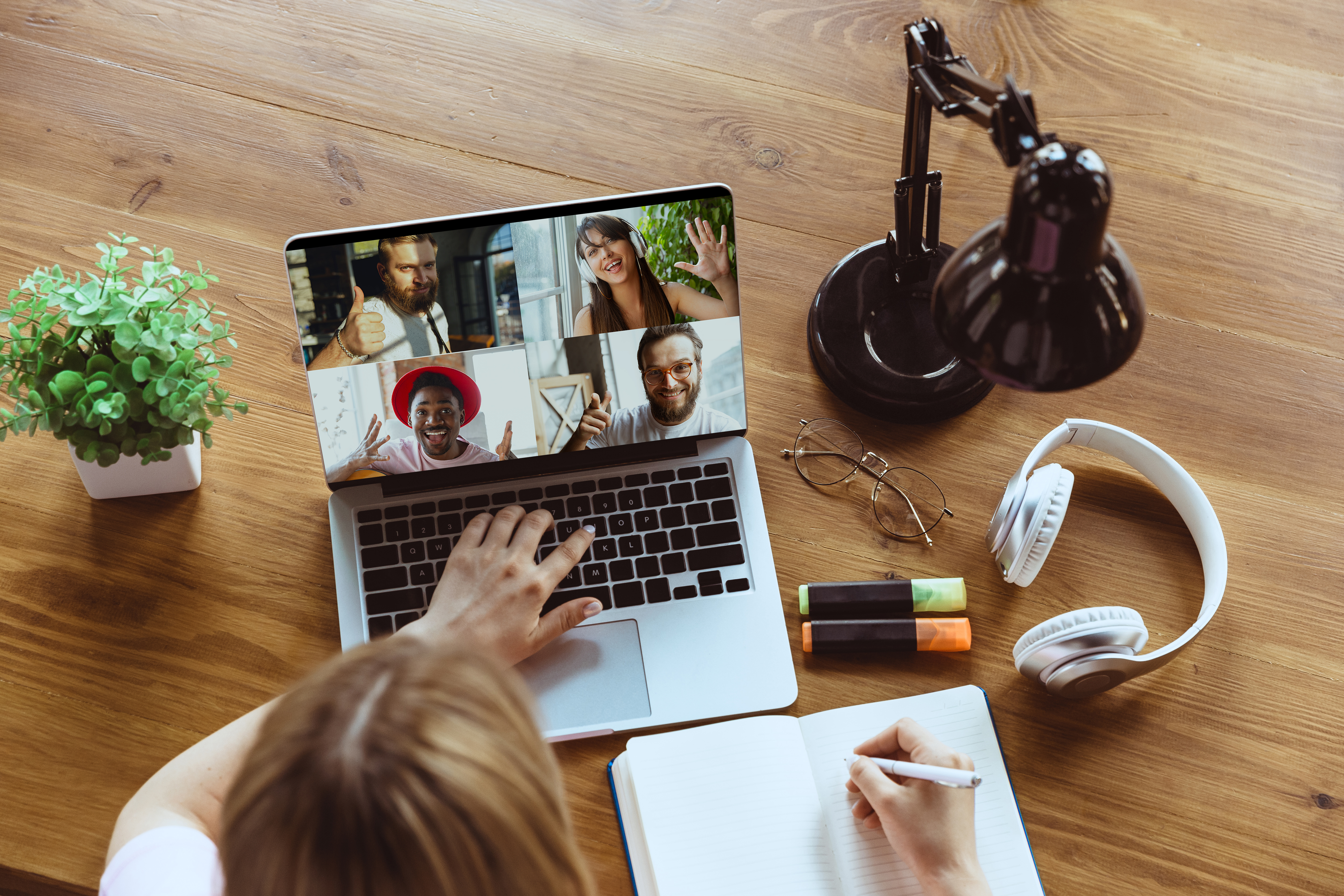 remote-meeting-woman-working-from-home-during-coronavirus-covid-19-quarantine-remote-office-concept