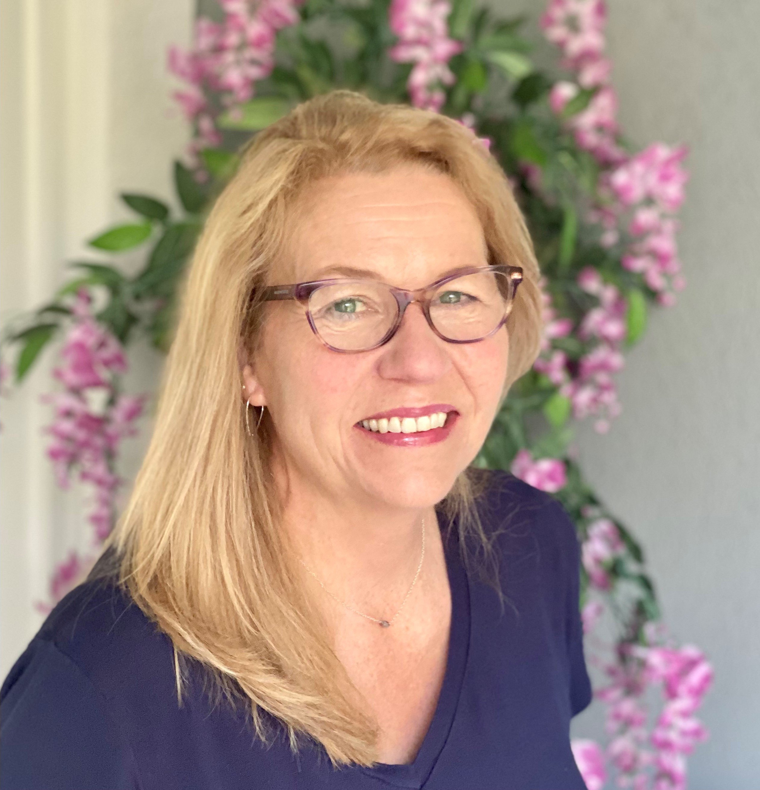 Profile image for Lori Samuels