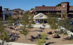 Vickery Village shopping center with great spaces between buildings