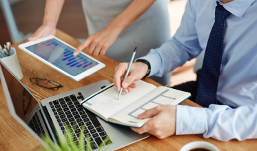 Crea un plan estratégico de inversión 