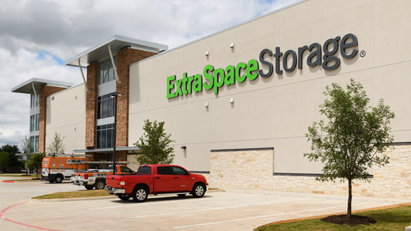 A Must-Do List for Your Sign & Lighting Program