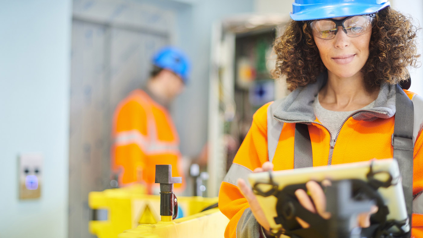 Vixxo-Facilities-Management-Electrical-1151746553-1400