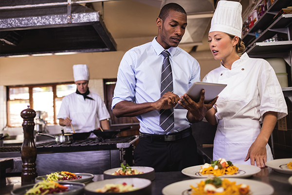 Survey Finds That Dining Experience Beats Convenience When U.S. Consumers Make Restaurant Choices