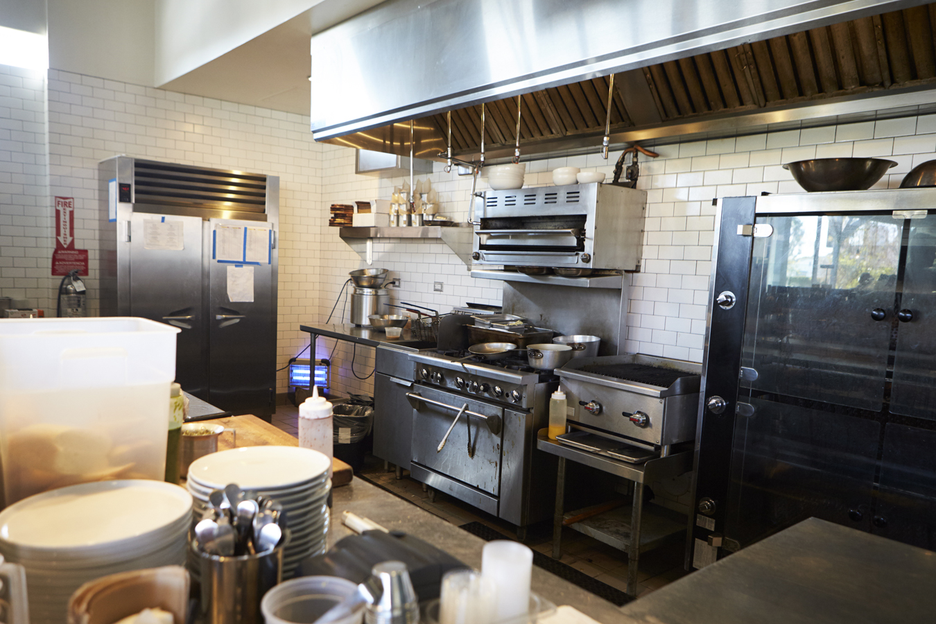 Range Hood Installation: Logistics, Planning, and Execution